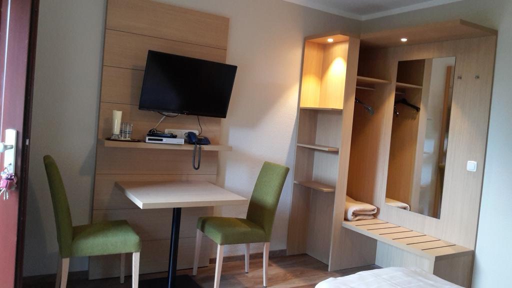 Hotel Der Heidkrug Verden  Zimmer foto